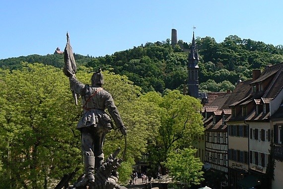 Windeck und Wachenburg verleihen Weinheim den Namen Zweiburgenstadt an der Bergstraße