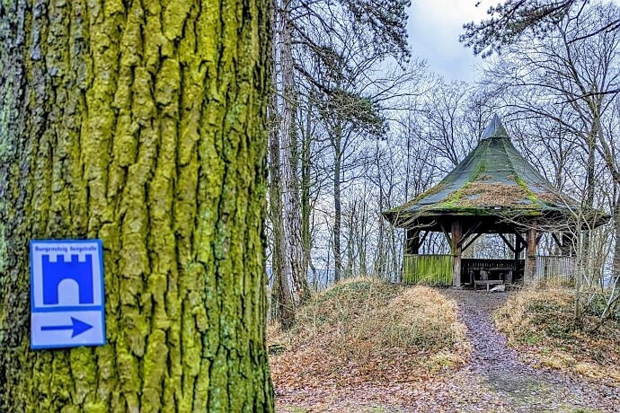 Sophienhütte auf der Wanderung Burgensteig Bergstrasse