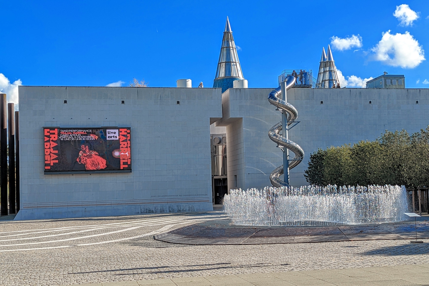 Bundeskunsthalle  Bonn