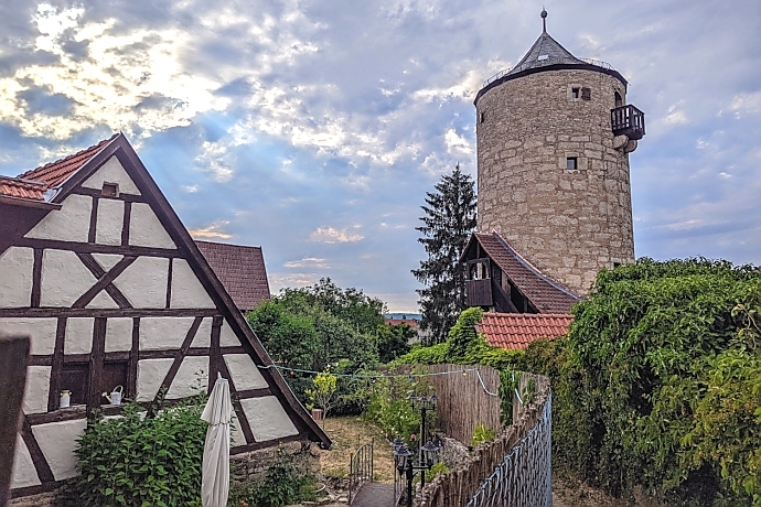 Sommerhausen Spaziergang entlang der Stadtmauer