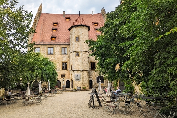 Schloss Sommerhauen: Einkehr in die Vinothek 