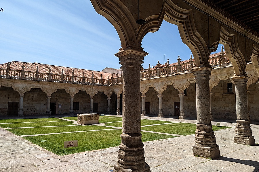 Innenhof der Universität (Patio Escuelas Menores) 