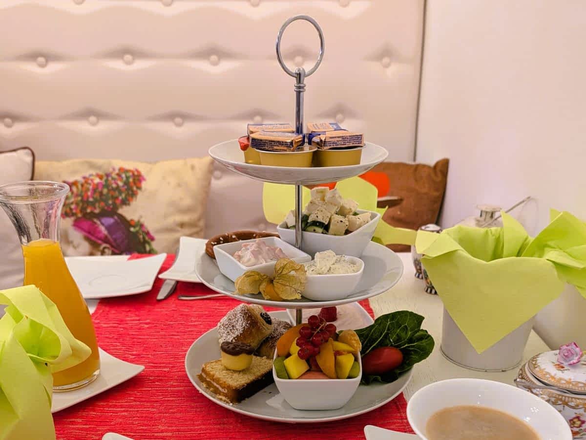 Frühstück in der Villa Rosenhof in Badenweiler